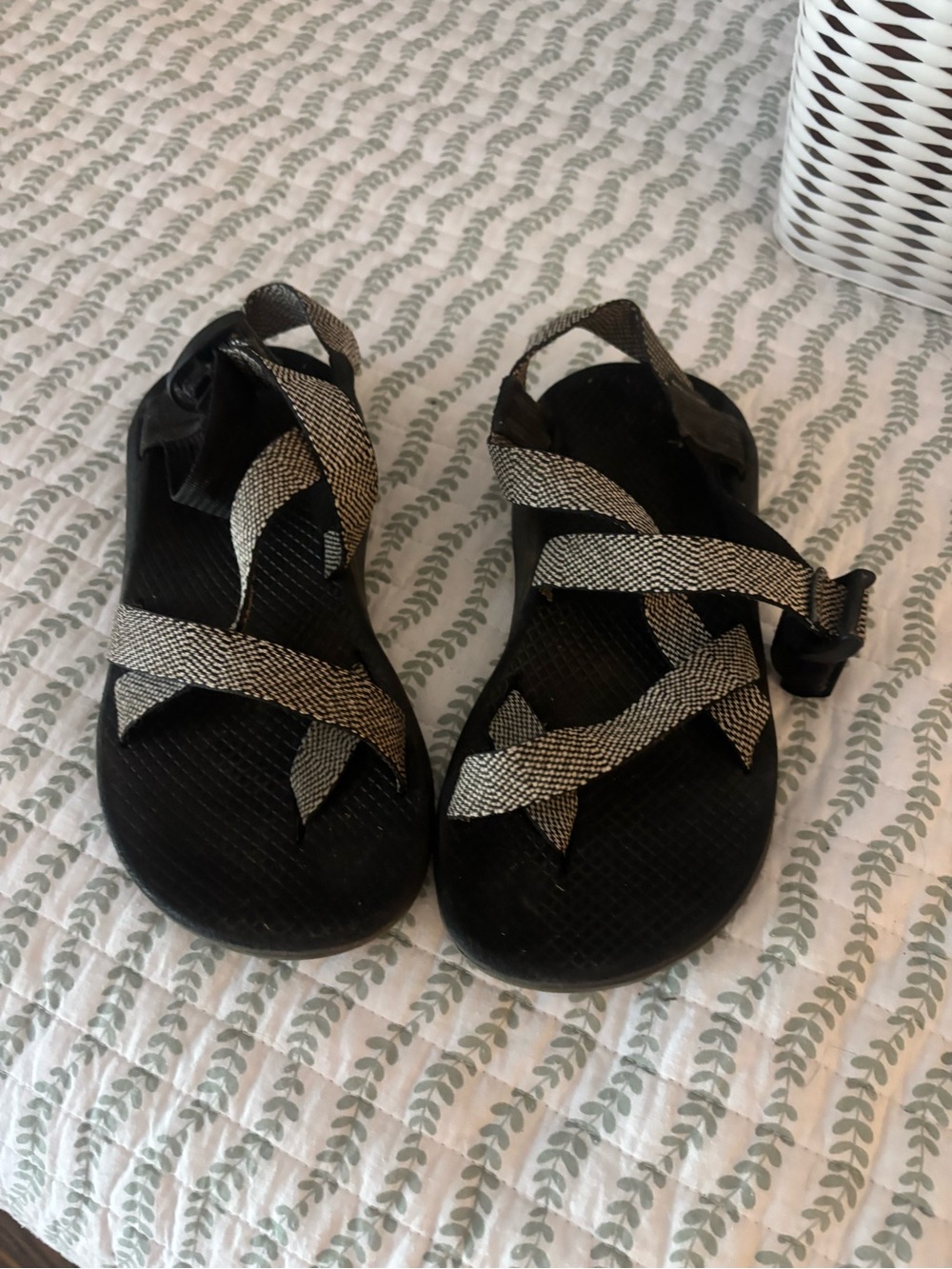 Chaco Sandals black and white straps Women’s size 7